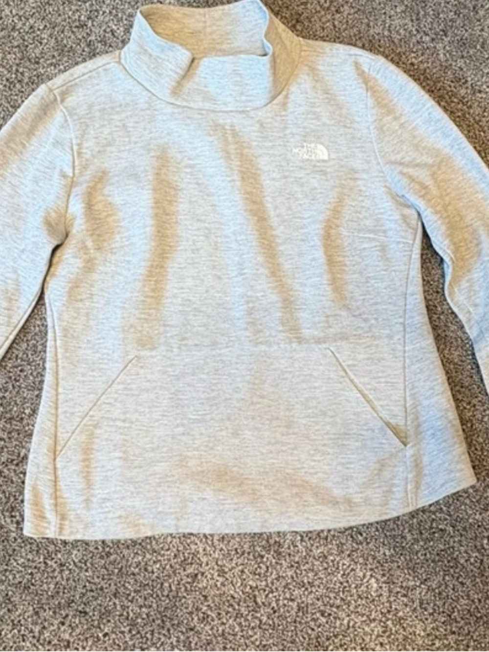 The North Face Women's Light Gray Funnel Neck Pullover